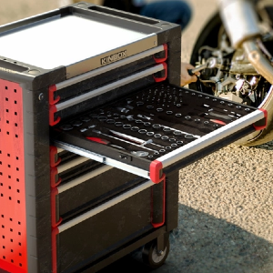 Liste de contrôle quotidienne de maintenance et d'entretien pour les armoires à outils industrielles